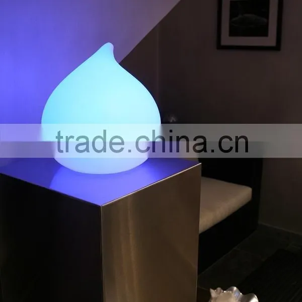 Hot Sale Rechargeable Cordless LED Light up Decoration Table Peach Lamp photo-2