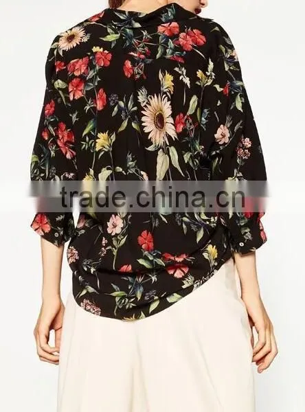 Runwaylover EY2327B 2017 Ladies Deep V-Neck Printed Blouse photo-4