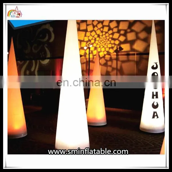 2016 New Product Inflatable Light Decoration Christmas Eye Catching Yard Lights Cones Decorate On Sale photo-3