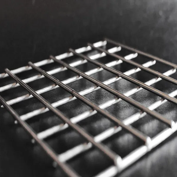 Stainless Steel Welded Wire Mesh Hot Dipped Electro Galvanized Welded Wire Mesh Pvc Coated Welded Wire Mesh photo-3