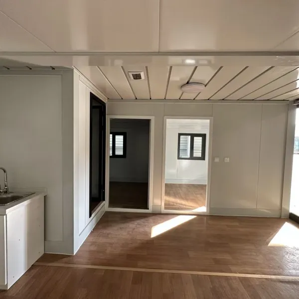 Quick Assembled Convenient Thermal Insulation Prefab House Casa Fabricada for Office and Hotels