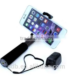 Foldable and Extendable Bluetooth Selfie Stick Wireless Monopod ABS Plastic and Aluminum