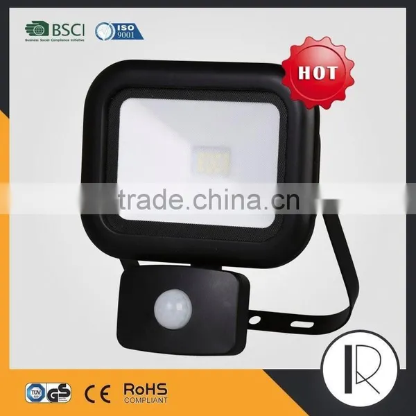 Smart 10W Sensor LED Floodlight With 0.3m H05RN-F 2G1.0mm2 Cable photo-2