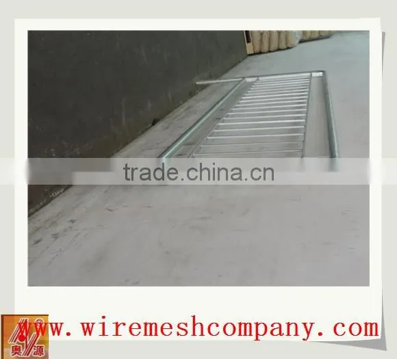 Portable Round /square Pipe Temporary Fence Construction Fence photo-4