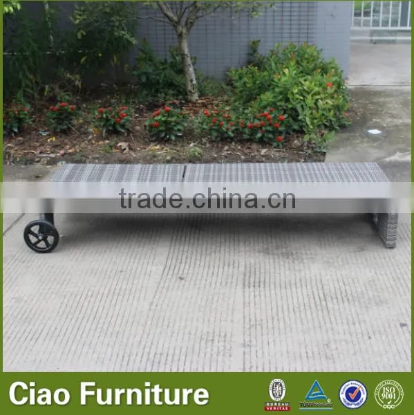New Style Garden Rattan Chaise Sun Lounge Set photo-4