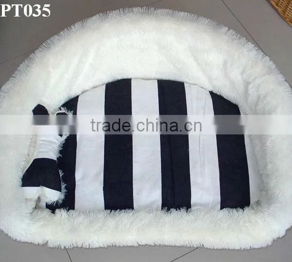Oval Willow Wicker Dog Bed With Pillow photo-2