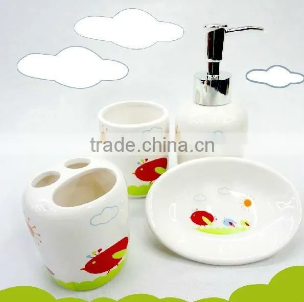Children Ceramic Bathroom Accessories Set photo-2