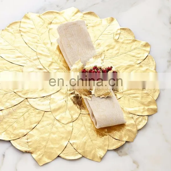Metallic Holly Gold Leaf Placemat