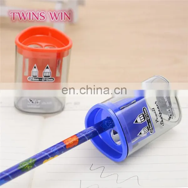 Europe 2018 Newest Creative School Stationery Product Wholesale Cheap Nice Colored Plastic Pencil Sharpener Free Samples