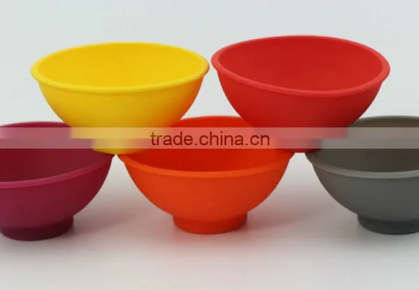 Multi-colored Small Silicone Bowls photo-3