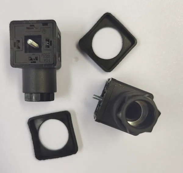 DIN43650C Carbon Steel Solenoid Valve Electrical Coil Plug Connector photo-3