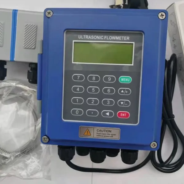Clamp on or Plug in Ultrasonic Flow Meter Suitable for Any Pipes photo-5