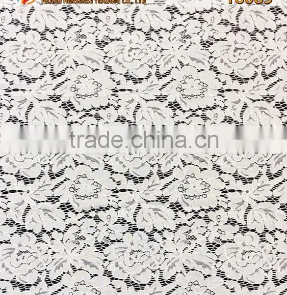 Best Quality Nylon/Cotton White Flower Lace Knitted Fabric T8085 photo-2