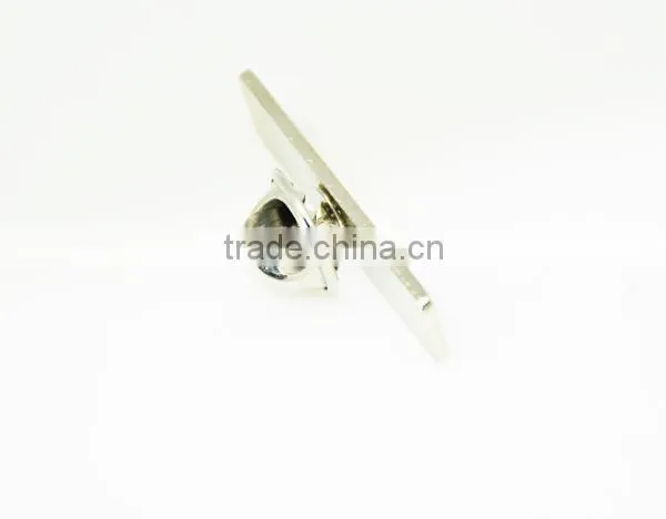High Quality Metal Lapel Pin Manufacturers China photo-4