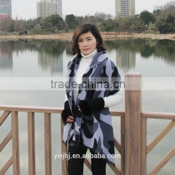 New Design Factory Direct Hot Selling Embroidered Fur Shawl Flamenco photo-5