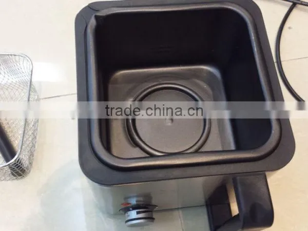 Best Selling1.5L 900W Adjustable and Visiable Square Stainless Steel Housing Material and Enamel Tank Deep Fryer With GS/CB/CE photo-2