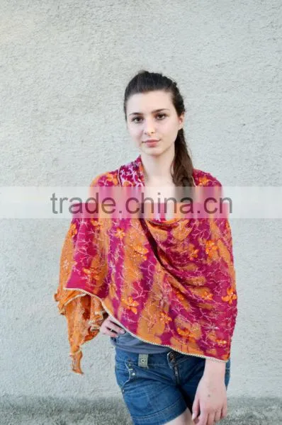 Large Hot Pink Summer Shawl, Sequin Shawl, Indian Shawl, Magenta Scarf, Embroidered Scarf, Crimson Shawl, Silk Scarves, Belly da photo-5