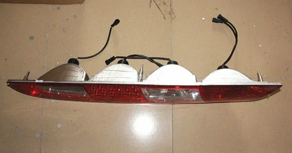 Chinese City Bus Parts 1U80037200001 Chinese Bus Rear Swift Evoque Tail Light Tail Lamp photo-4
