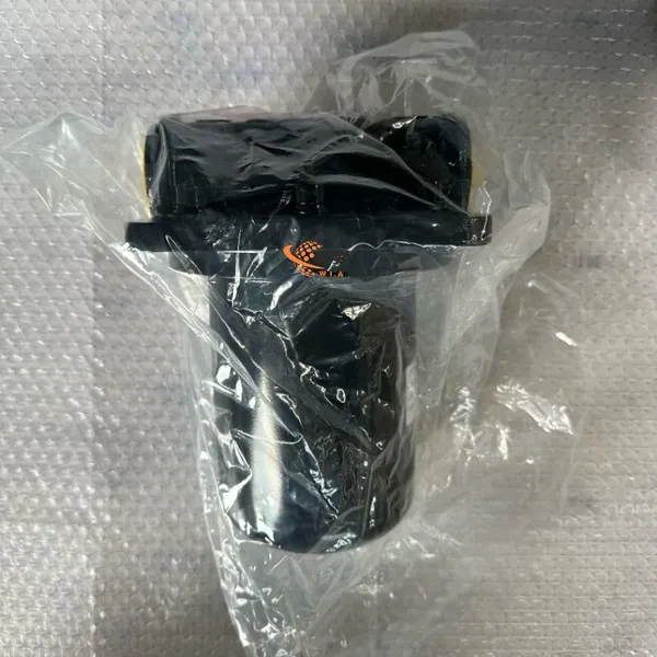 SDLG Original Oil Filter 4110000507 for LG Wheel Loader With Good Price in Stock photo-1