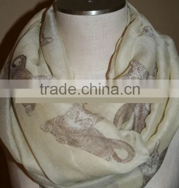 Wholesale Vogue Popular Women Daily Must-have Polyester Voile Fabric Cute Cat Print Infinity Neck Tube Scarf photo-3