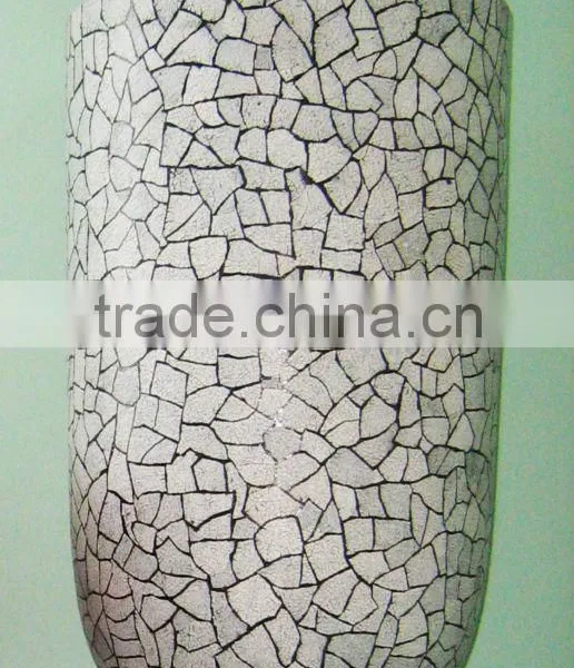 Planter inlaid eggshell
