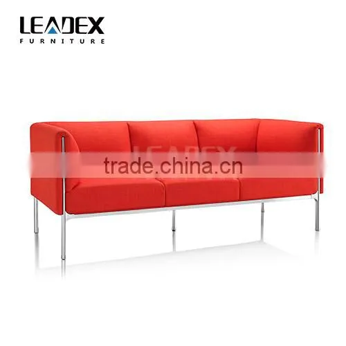 2016 New Attractive Colorful Chesterfield Fabric Sofa photo-4