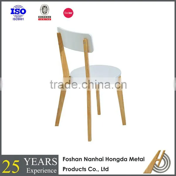 White Solid Wooden Round Dining Table photo-3