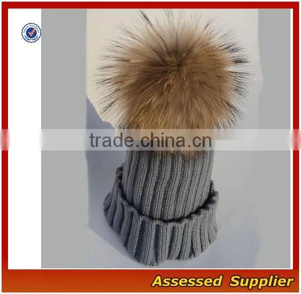 Custom Fashion Real Raccoon Fur Pom Pom Hat Beanie Cap Winter Knitted Hat for Women and Baby Free Samples photo-3