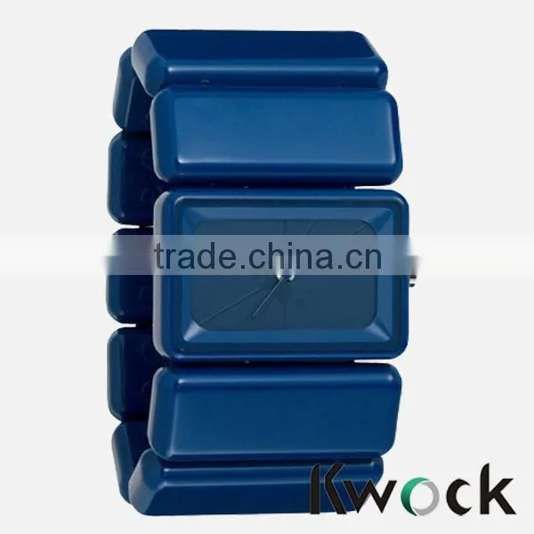 Elegance Ladies Bracelet Silicone Watch as a Decration