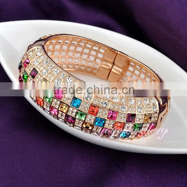 Luxury Crystal Buckingham Jewellery Latest Design Daily Wear Bangle photo-4