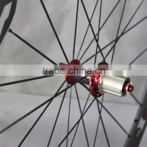 ICAN Logos Cheap OEM Carbon Wheels 50mm Clincher Road Bike Red Hub photo-2