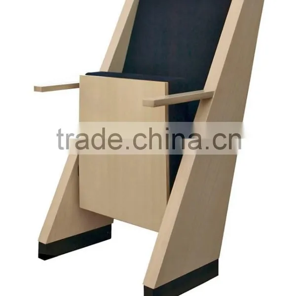 Bretones Seat
