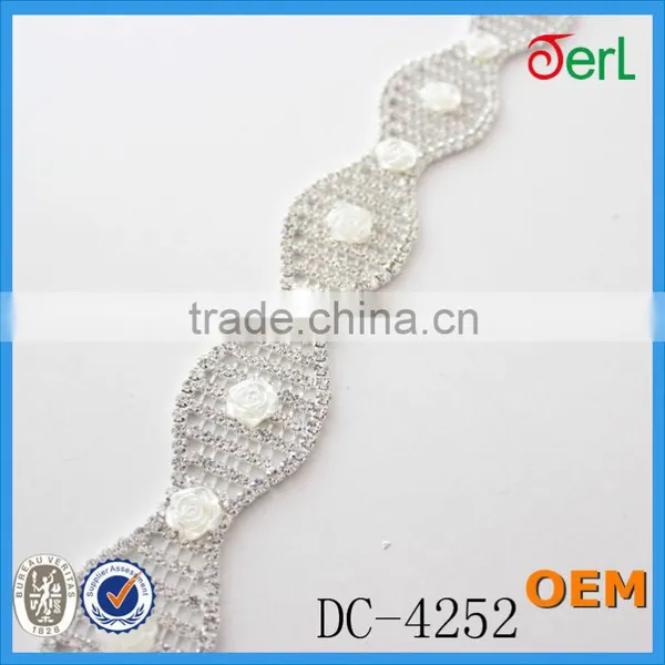 Fashion Clear Rhinestone Silver Pearl Chain Bridal Costume Applique Trims photo-2