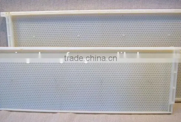Black / Yellow / White Plastic Beeswax Foundation Sheet Price photo-2