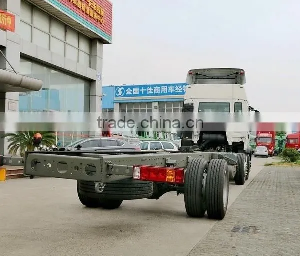 HOWO T5G Van Cargo Truck 280HP 6x2 >10ton of High Quality photo-5