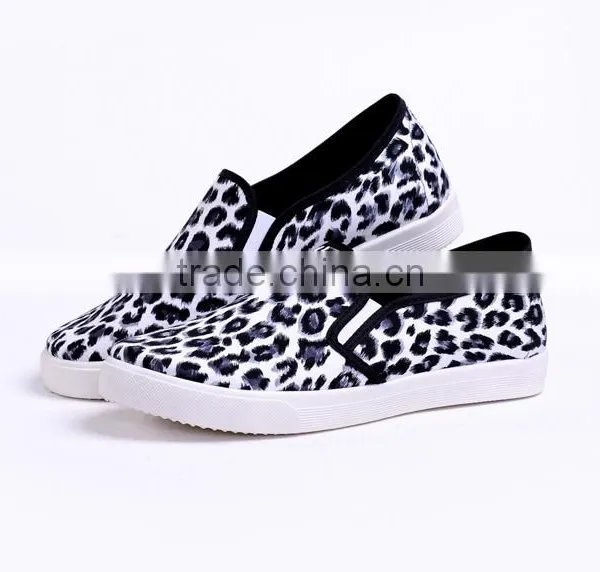 Breathable Canvas Shoe Casual Wholesale China PVC Shoes on Sale photo-4