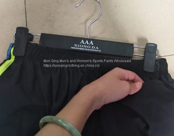 Men's Shorts Sweatpants, Bilateral, Three-sided, Light-faced Slacks. photo-4