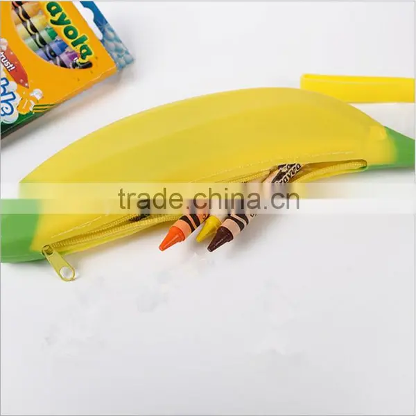 Hot!Promotional Fresh Fruit Banana Shaped Handbags Cheap Wholesale Festival Gifts photo-4