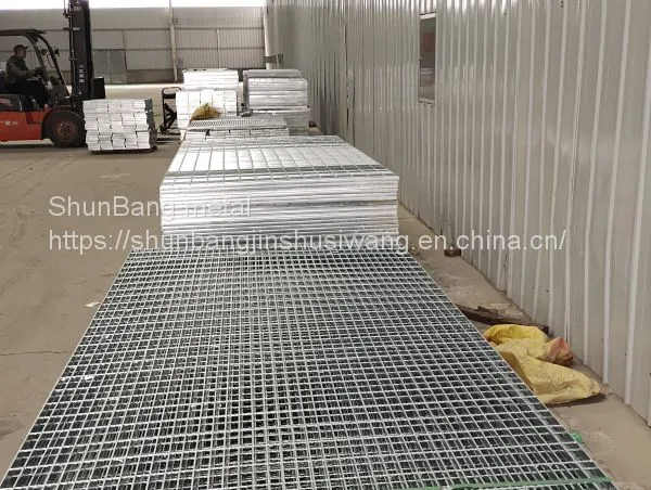 Galvanized Steel Grating photo-4