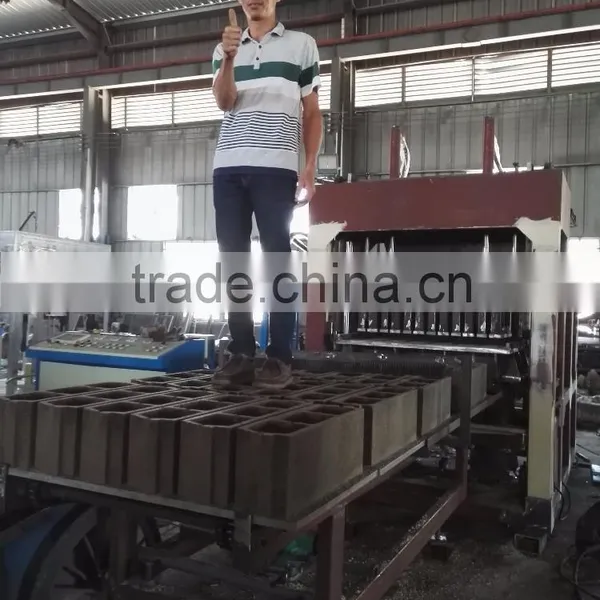 Block Brick Making Machine QT5-15 Popular Model in Algeria photo-6