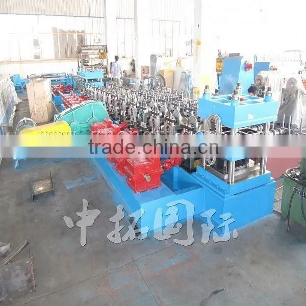 Galvanized Corrugated Highway Guardrail Machine photo-3