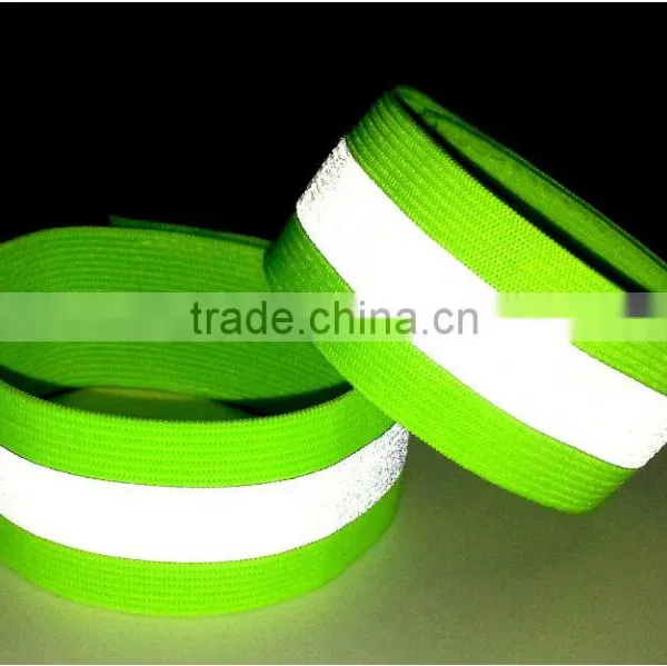 High Visibility Green Hook and Loop Elastic Band Reflective Arm Band photo-2