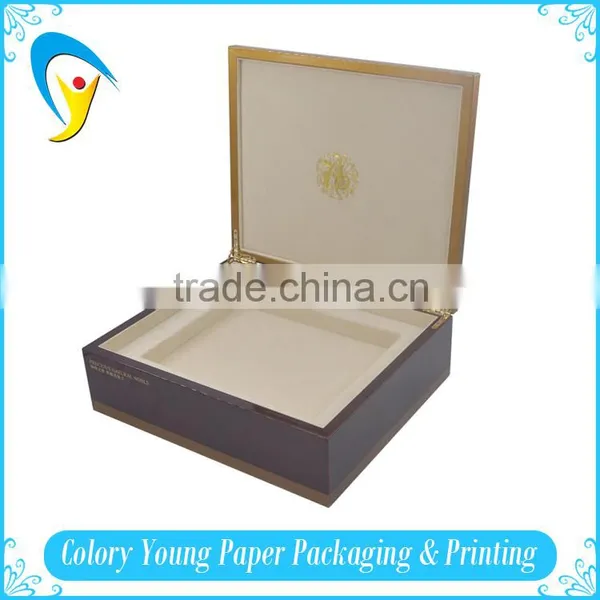 China HDF Material Gift Box photo-2