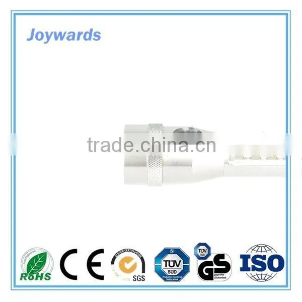 Dry Batteries Operated Aluminum LED Flashlight photo-5