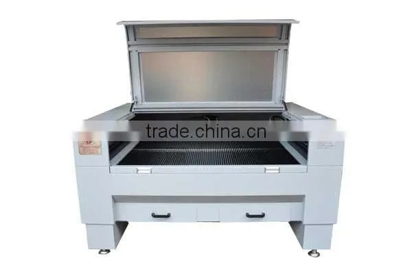 Laser Engraving and Cutting Machine