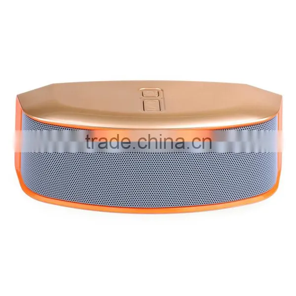 Super Bass Handsfree Bluetooth Speaker With FM Radio photo-3