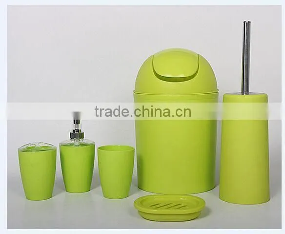 Plastic Bathroom Set and Accessories