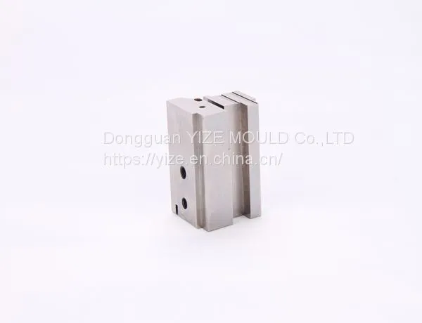 USA(AISA.D2.H13.P20.M2) Plastic Mold Spare Parts of Cellphone Dongguan OEM Producer