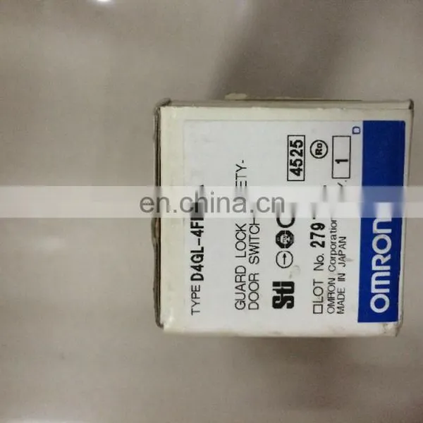 Omron Safety Door Lock Switch D4GL-4FFG-A photo-2