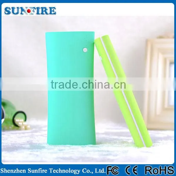 Factory Supply Battery Power Bank, CE, FCC Rohs Certified Power Bank for IPhones photo-3